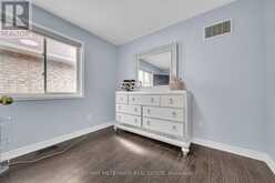 54 BUICK BOULEVARD | Brampton Ontario | Slide Image Thirty-three