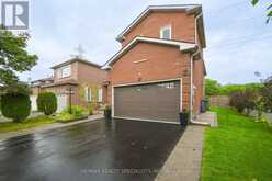57 PENNSYLVANIA AVENUE | Brampton Ontario | Slide Image Four