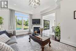 855 AVENUE ROAD | Cambridge Ontario | Slide Image Sixteen