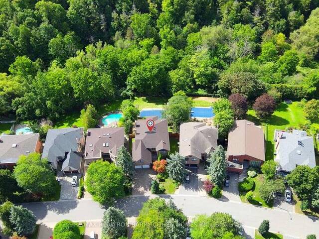 44 PRINCE EDWARD BOULEVARD Markham Ontario, L3T 7G1 - 6 Bedrooms Home For Sale