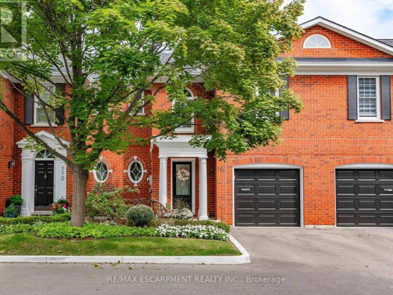 112 FAIRWOOD PLACE W, Burlington, Ontario L7T 4B6