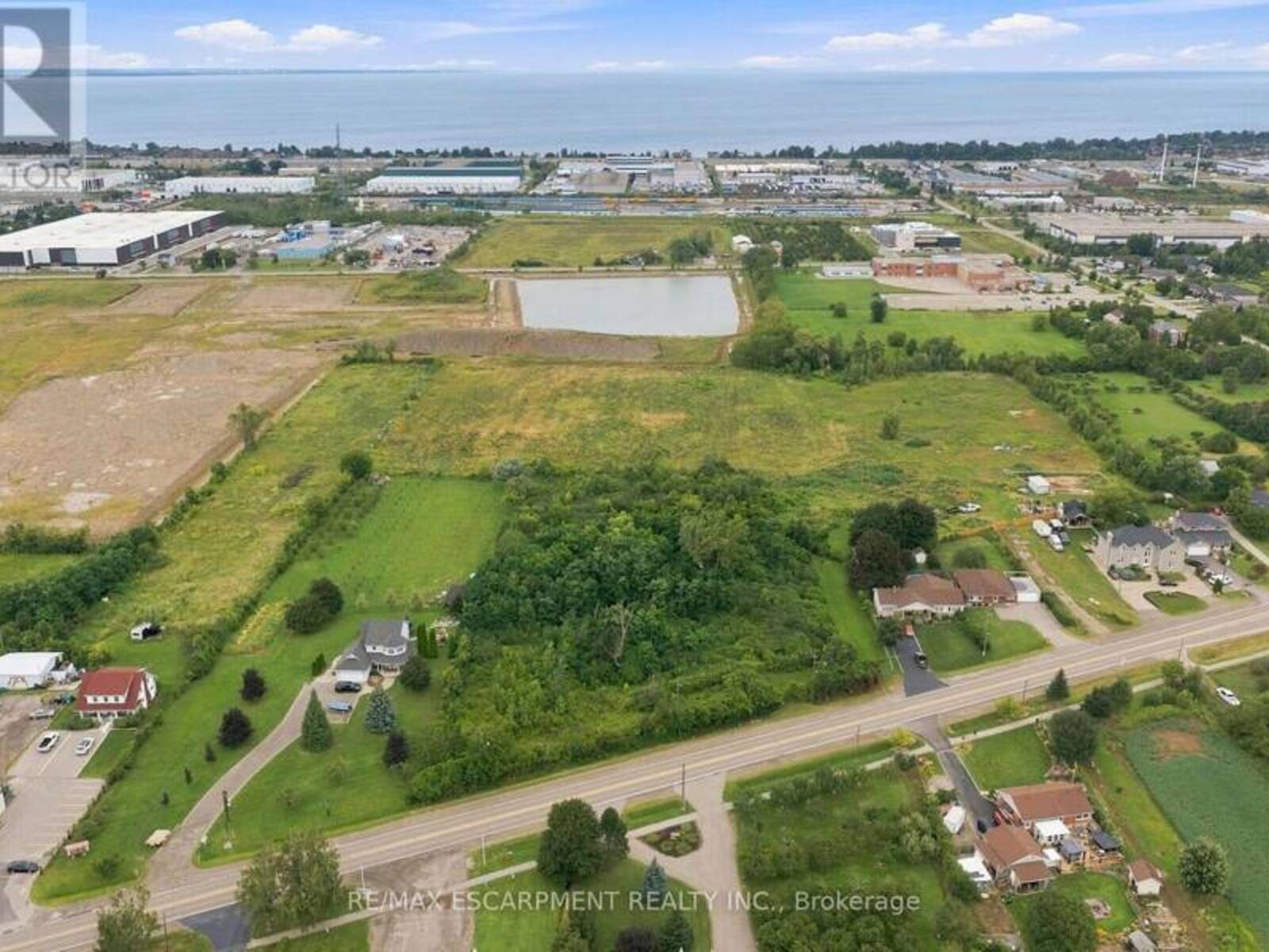 1109 HIGHWAY 8, Hamilton, Ontario L8E 5H8