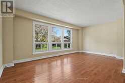 17 HALLMARK STREET | Brantford Ontario | Slide Image Fourteen