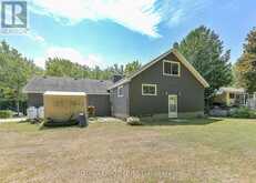 1046 SOUTHWOOD ROAD | Gravenhurst Ontario | Slide Image Three