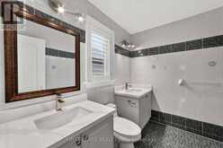 67 BLACK WALNUT CRESCENT | Richmond Hill Ontario | Slide Image Thirty-four