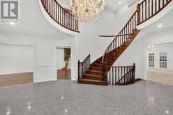 67 BLACK WALNUT CRESCENT | Richmond Hill Ontario | Slide Image Three