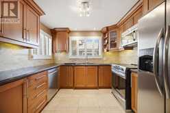 4107 WILCOX ROAD | Mississauga Ontario | Slide Image Thirteen