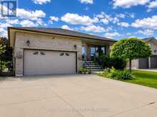 15 ELLEN AVENUE | Hamilton Ontario | Slide Image One