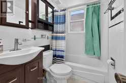 302 EAST 28TH STREET | Hamilton Ontario | Slide Image Twelve