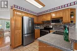 1141 LOCKHART ROAD | Burlington Ontario | Slide Image Thirteen