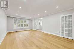 29 DEXTER BOULEVARD | Toronto Ontario | Slide Image Nine