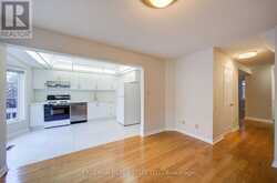 107 BROWNSTONE CIRCLE | Vaughan Ontario | Slide Image Twelve