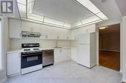 107 BROWNSTONE CIRCLE | Vaughan Ontario | Slide Image Thirteen