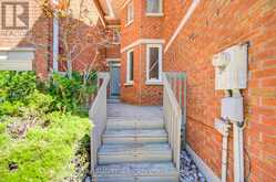 107 BROWNSTONE CIRCLE | Vaughan Ontario | Slide Image Two