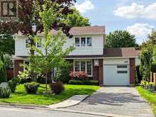 .400 HANDLEY CRESCENT | Newmarket Ontario | Slide Image One