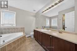 6 WHITE CRESCENT | Barrie Ontario | Slide Image Sixteen
