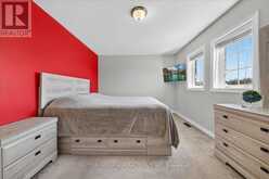 6 WHITE CRESCENT | Barrie Ontario | Slide Image Eighteen
