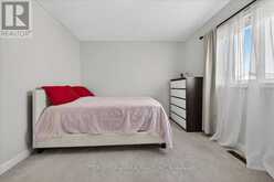 6 WHITE CRESCENT | Barrie Ontario | Slide Image Nineteen