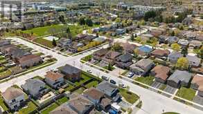 6 WHITE CRESCENT | Barrie Ontario | Slide Image Thirty-eight