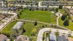 6 WHITE CRESCENT | Barrie Ontario | Slide Image Thirty-nine