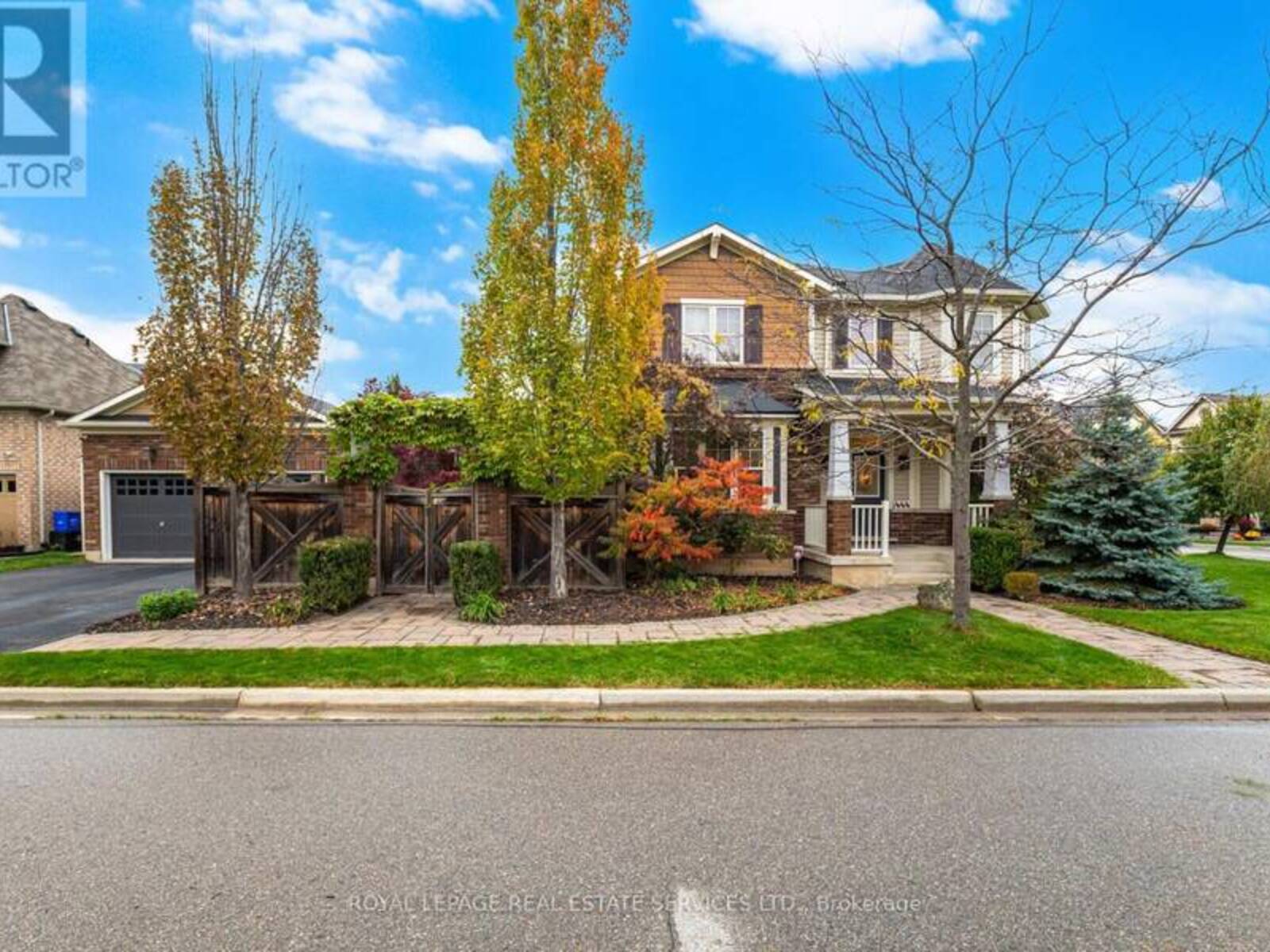 444 COOMBS COURT, Milton, Ontario L9T 7N5