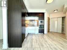 811 - 1 EDGEWATER DRIVE | Toronto Ontario | Slide Image Six