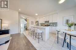 16 NESS DRIVE | Richmond Hill Ontario | Slide Image Eight