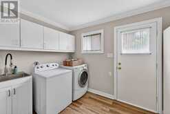 274 KIRBY CRESCENT | Newmarket Ontario | Slide Image Eighteen