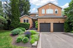 274 KIRBY CRESCENT | Newmarket Ontario | Slide Image One