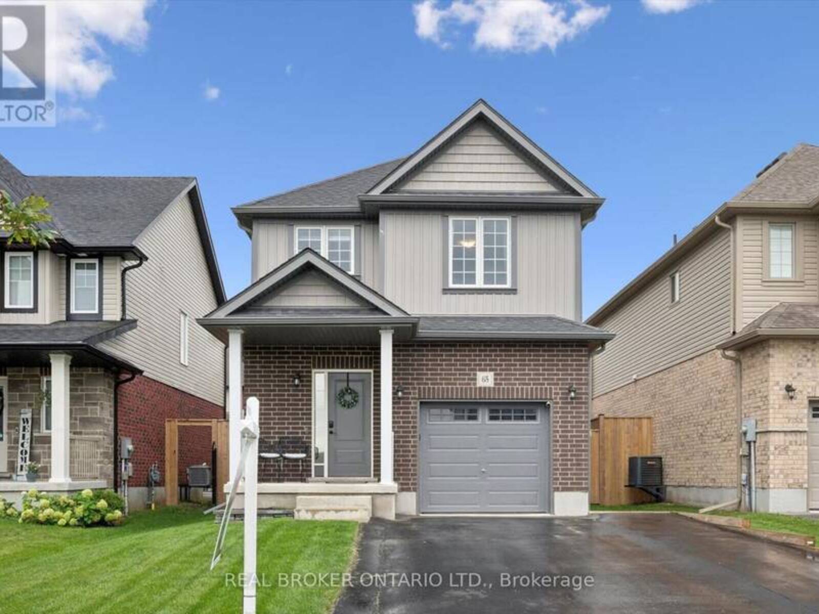 65 65 MIRANDA PATH, Elmira, Ontario N3B 0A1