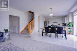 111 REA DRIVE | Fergus Ontario | Slide Image Thirteen