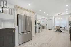 27 ROWE STREET | Oshawa Ontario | Slide Image Nine