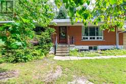 61 EDITH STREET | Georgina Ontario | Slide Image Six