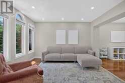 2153 OAK BLISS CRESCENT | Oakville Ontario | Slide Image Twelve