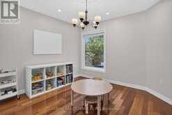 2153 OAK BLISS CRESCENT | Oakville Ontario | Slide Image Sixteen