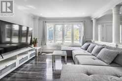 119 MADOC DRIVE | Brampton Ontario | Slide Image Eight