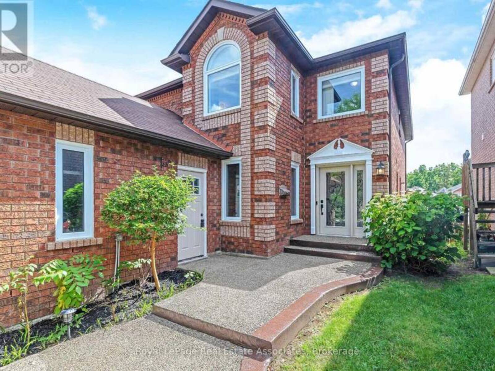 5 EARLY STREET, Halton Hills, Ontario L7G 5T6