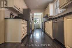 86 WILLOWBANK BOULEVARD | Toronto Ontario | Slide Image Seven