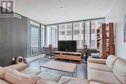 405 - 8 CHARLOTTE STREET | Toronto Ontario | Slide Image Nine
