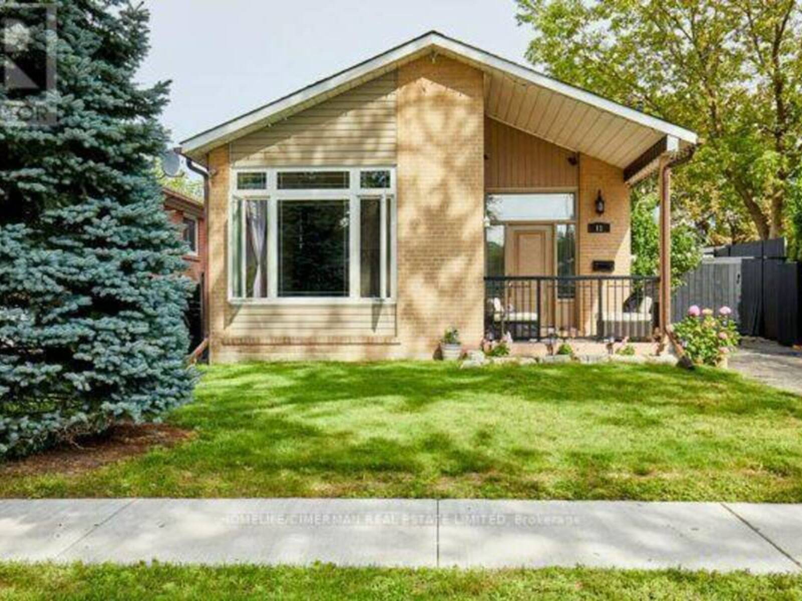 11 WAGNER DRIVE, Toronto, Ontario M1E 2Z4