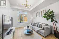 1 - 6 BICKNELL AVENUE | Toronto Ontario | Slide Image Eight