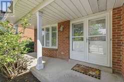 2409 BUTTERNUT CRESCENT | Burlington Ontario | Slide Image Four