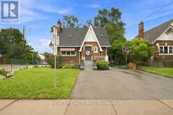 59 LYONS AVENUE | Brantford Ontario | Slide Image Three