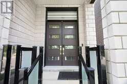 19 HOLLYHOCK COURT | Toronto Ontario | Slide Image Two