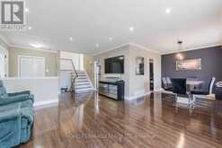 20 MAYHILL CRESCENT | Toronto Ontario | Slide Image Seven