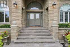 48 BUGGEY LANE | Ajax Ontario | Slide Image Four