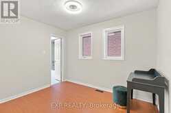179 SASSAFRAS CIRCLE | Vaughan Ontario | Slide Image Twenty-seven