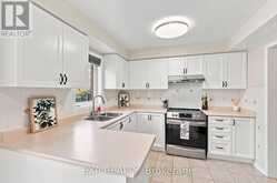 179 SASSAFRAS CIRCLE | Vaughan Ontario | Slide Image Seven