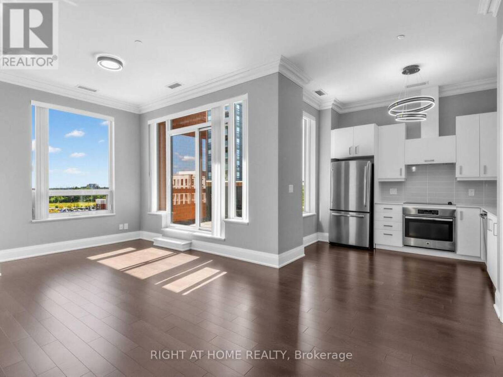 PH16 - 28 UPTOWN DRIVE, Markham, Ontario L3R 5M8