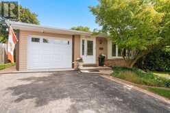 3202 CENTENNIAL DRIVE E | Burlington Ontario | Slide Image Two